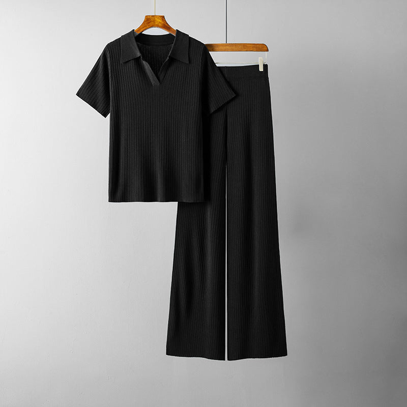 Tweedelige loungeset voor dames met V - hals top en wijde broek - Jorisenmerle